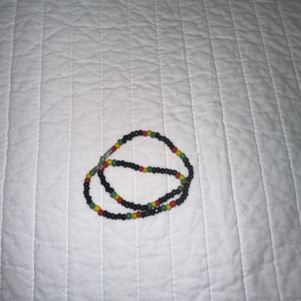 Jamaican bracelet set never worn